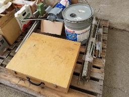 Lot varié (3 palettes)