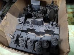 Porte outil pour tour