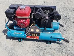 MAKITA-Compresseur à essence moteur HONDA 5 HP 130 PSI