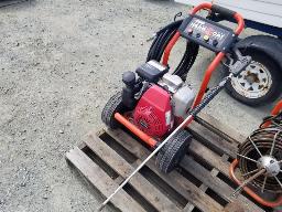 ECHO-Laveuse à pression à essence