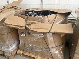 Palette de surplus de magasin non vérifié environ 21 mcx .