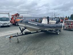 ZODIAC CHEROKEE 495, bateau 4 mètres 95 cm  et remorque