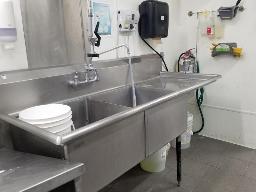 Lavabo double en stainless 75''x30''