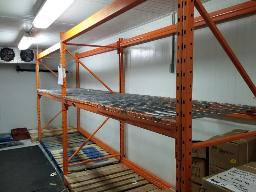 READY RACK-2 Sections 8'x24'' et 2 sections 8'x42''
