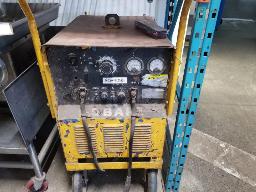 HOBART MEGA ARC 400-Soudeuse à arc 460/575 volts