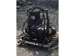 Pompe à pression pour huile