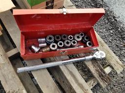 Ratchet 3/4 télescopique 24'' à 36'', douilles