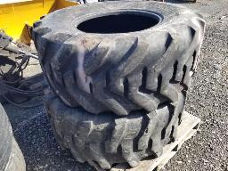 2 pneus 19.5/L24, usagés