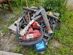 Lot de pompes à carburant et boyau