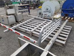 Back rack en aluminium 8'x6' et gyrophare