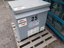 HPS EG3L002PE-Un transformateur HV-HT 600 volts, LV-BT 120/240 volts, 25KVA