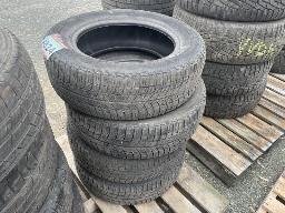 MICHELIN-4 Pneus été 215/60R16