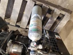 Lot de bonbonne à air respirable