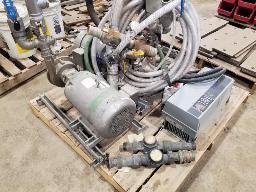 3 Pompes à eau, drive électronique, compteur d'eau, 230/460 volts