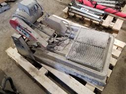 Scie à ciment 110 volts