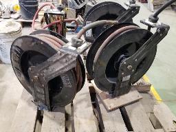 2 Dévidoirs de boyau à air