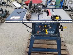 MASTERCRAFT-Banc de scie  10'', marteau électrique, coffre avec outils variés