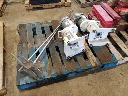 2 Mélangeurs 220/460 volts