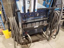 MILLER GOLD STAR 452-Soudeuse à arc , 575 volts