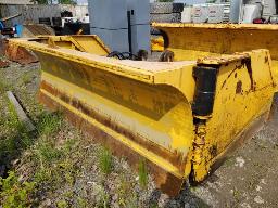 Gratte 10' et oreilles 5', attache CATERPILLAR