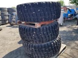 3 Pneus 20.5R25
