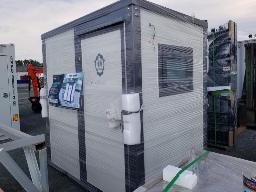 Toilette et douche 85''x65''x93'', 1060 lbs