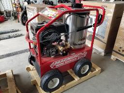 MAGNUM 4000 Série Gold- Laveuse à pression à eau chaude essence et diesel