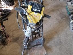 BOSCH marteau brise-roche (Break hammer) + chariot 110V