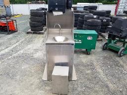 Lavabo portatif manuel - pompe a pied