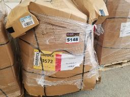 Palette de surplus de magasin non vérifié environ 17 mcx . Prévoir environ 15% de perte