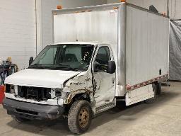 2006, FORD E-350, CAMION ATELIER    6 ROUES, PNBV:5216KG