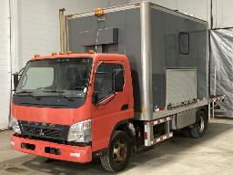 2010, MITSUBISHI FUSO, CAMION À 6 ROUES    GRUE, COMPRESSEUR, PNBV:8162KG