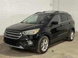 2017, FORD ESCAPE SE, VUS  4WD