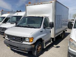 2005, FORD E-350, CAMION À 6 ROUES    CUBE