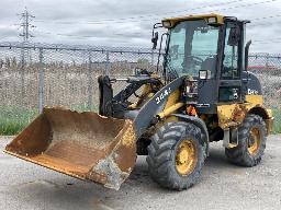 2009, JOHN DEERE 244J, CHARGEUSE    GODET