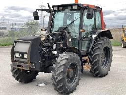 2002, VALTRA 6350, TRACTEUR    88HP MOTEUR
