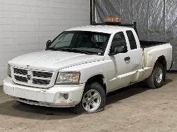 2008, DODGE DAKOTA SXT, CAMIONNETTE