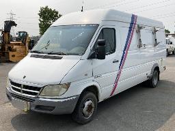 2006, DODGE SPRINTER 3500, FOURGONNETTE    6 ROUES