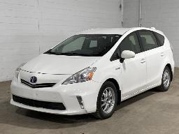 2012, TOYOTA PRIUS V, AUTOMOBILE    HYBRIDE