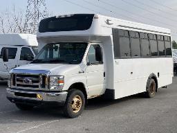 2010, FORD E-450, MINIBUS 6 ROUES    PERS. MOBILITÉ RÉDUITE