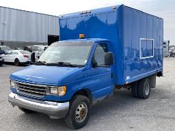 1995, FORD E-350, CAMION À 6 ROUES    CUBE