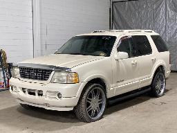 2002, FORD EXPLORER XLT, VUS  4 X 4