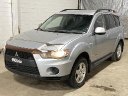 2011, MITSUBISHI OUTLANDER, VUS
