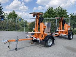 2021, VERMAC AFAD-212, 2 REMORQUES    BARRIÈRES DE SIGNALISATION