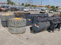 3 GODETS ET 4 PNEUS SUR JANTES 23,5R25