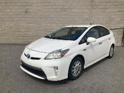 2013, TOYOTA PRIUS, AUTOMOBILE    HYBRIDE