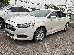 2013, FORD FUSION SE, AUTOMOBILE    HYBRIDE