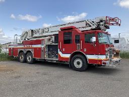 2002, PIERCE DASH HDL, CAMION D'INCENDIE    POMPE, ÉCHELLE,