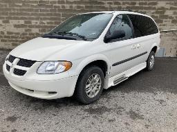 2004, DODGE GRAND CARAVAN, FOURGONNETTE    POUR MOBILITÉ RÉDUITE