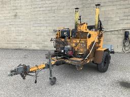 2008, LEE BOY L250T, CHAUDIÈRE À GOUDRON    SUR REMORQUE